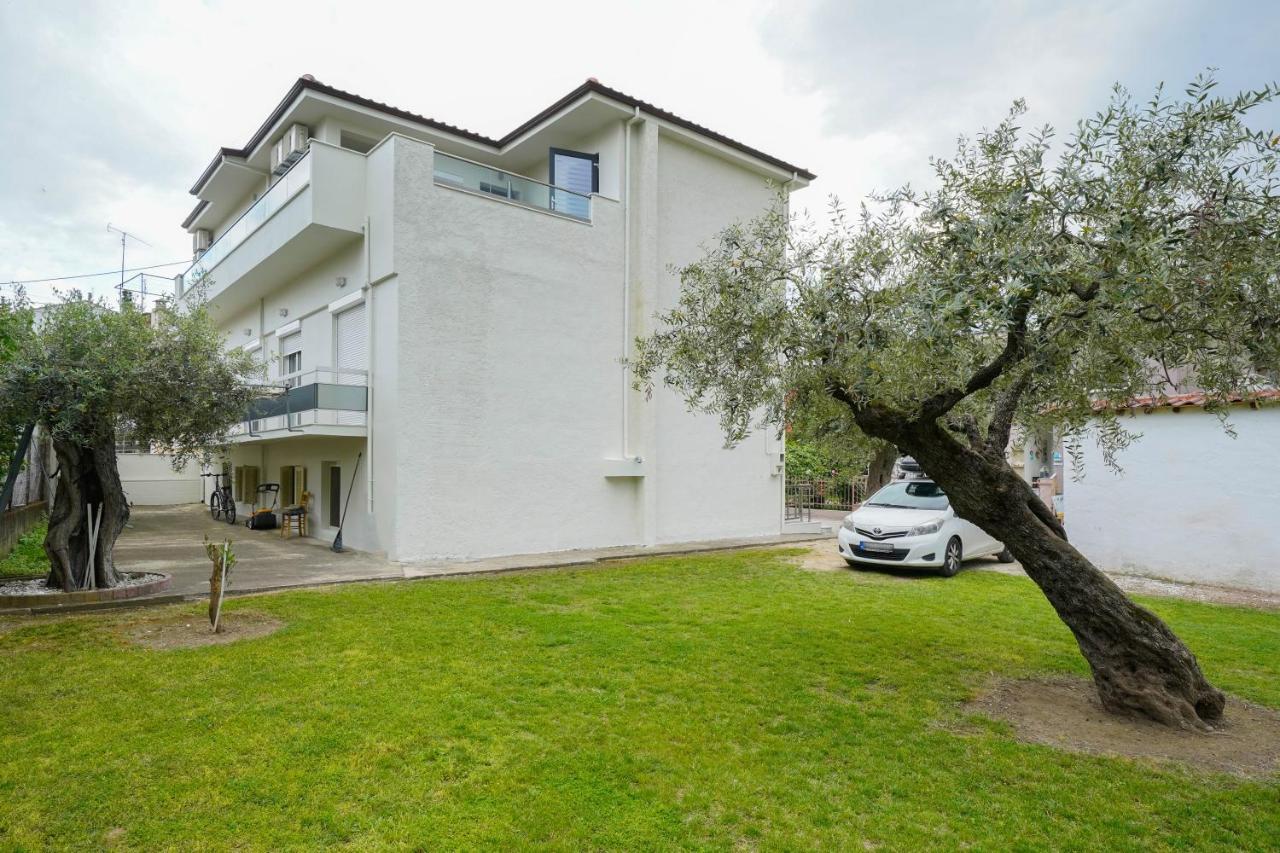 Dagos Luxury Apartments Limenas  Buitenkant foto